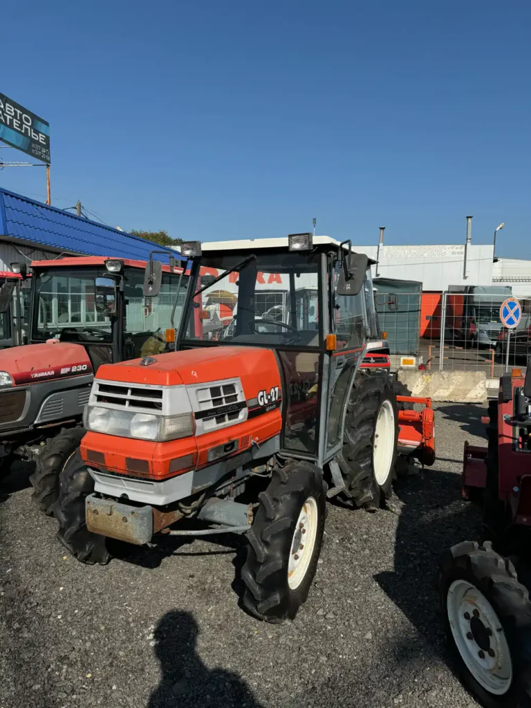 японский минитрактор Kubota GL27