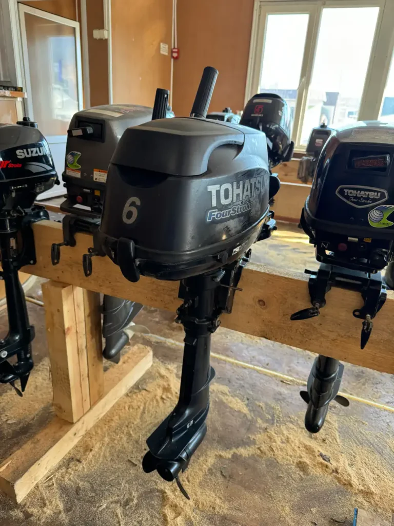 Японский лодочный мотор Tohatsu 6HP